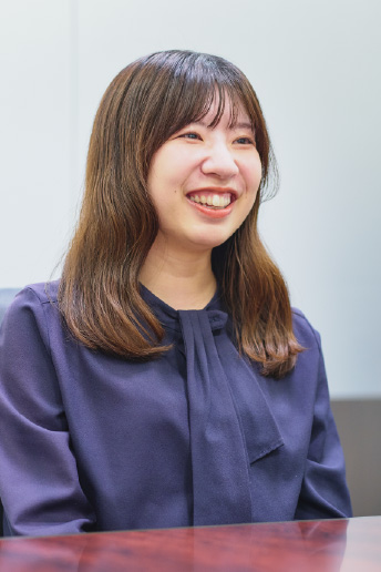 先輩インタビュー 4